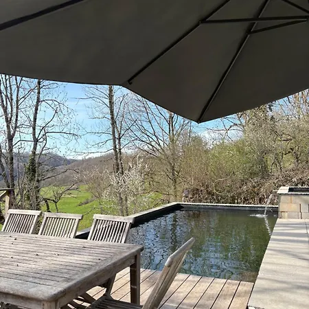 펜션 Bellevue De Terrou With Natural Pool *